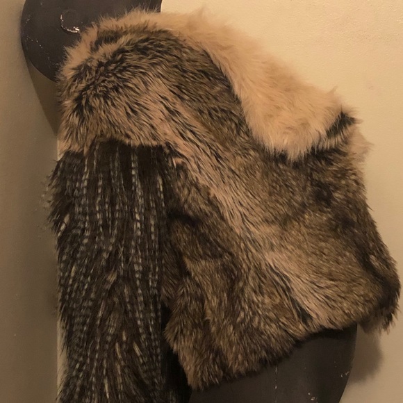 BOSTON PROPER FAUX FUR  JACKET W POCKETS - Picture 5 of 8